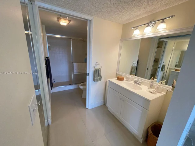 12750 SW 15th St # 404D, Pembroke Pines FL 33027