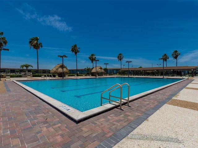 12750 SW 15th St # 404D, Pembroke Pines FL 33027