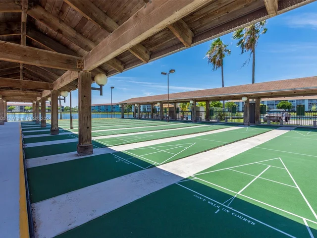 12750 SW 15th St # 404D, Pembroke Pines FL 33027