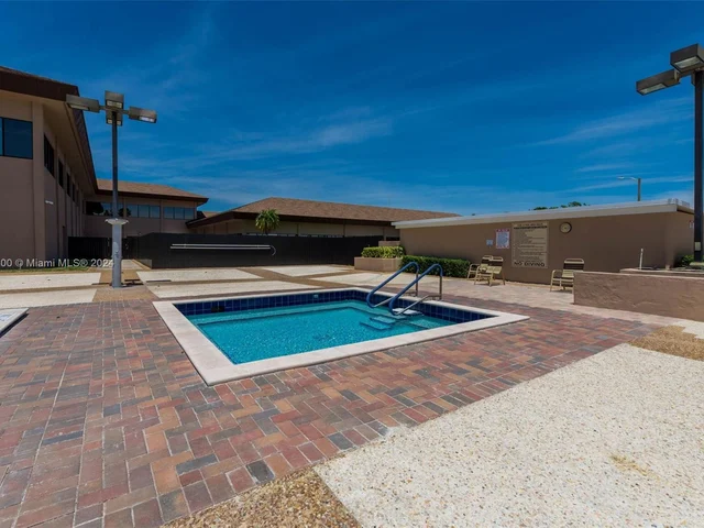 12750 SW 15th St # 404D, Pembroke Pines FL 33027