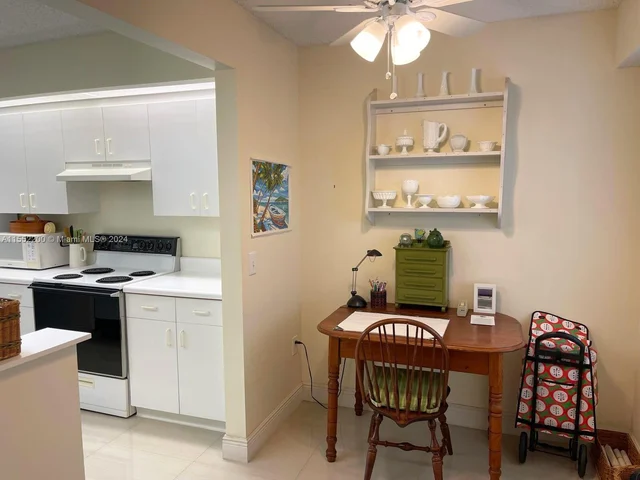 12750 SW 15th St # 404D, Pembroke Pines FL 33027