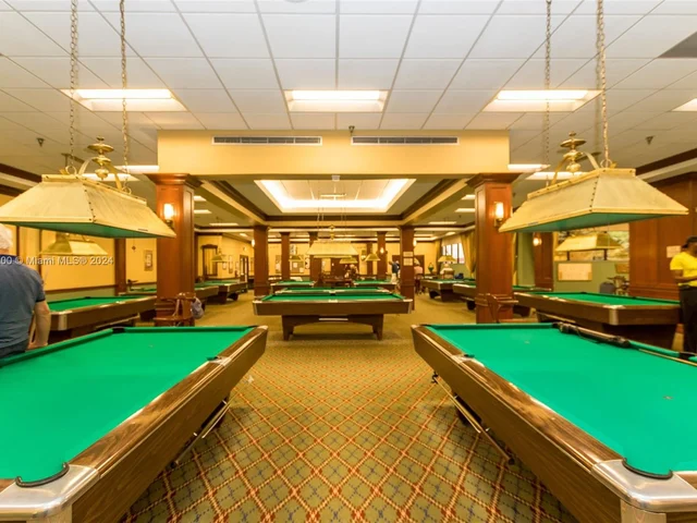 12750 SW 15th St # 404D, Pembroke Pines FL 33027