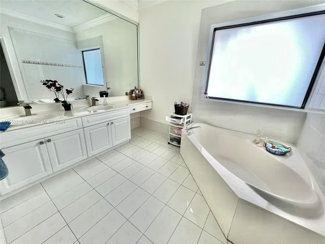 16711 NW 89th Pl # 0, Miami Lakes FL 33018