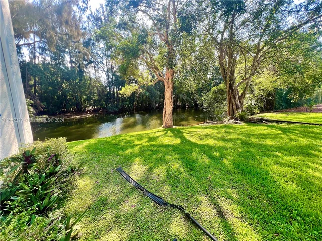 5080 SW 64th Ave # 107, Davie FL 33314