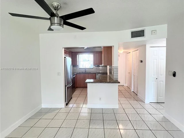 5080 SW 64th Ave # 107, Davie FL 33314