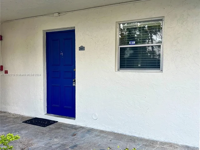 5080 SW 64th Ave # 107, Davie FL 33314