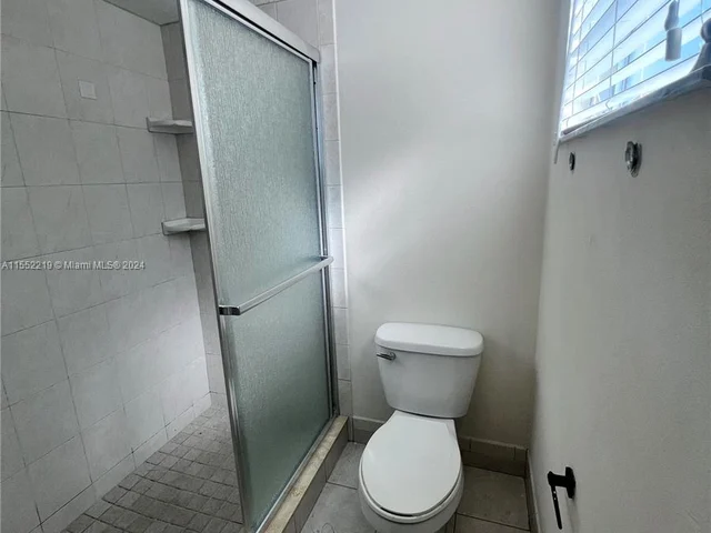 5080 SW 64th Ave # 107, Davie FL 33314