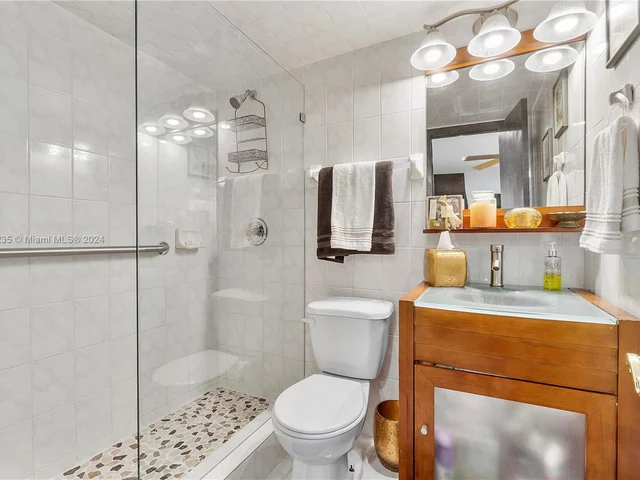 12555 SW 31st St, Miami FL 33175