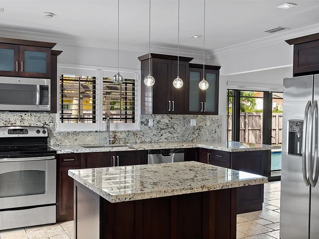 12661 SW 20th Ter, Miami FL 33175