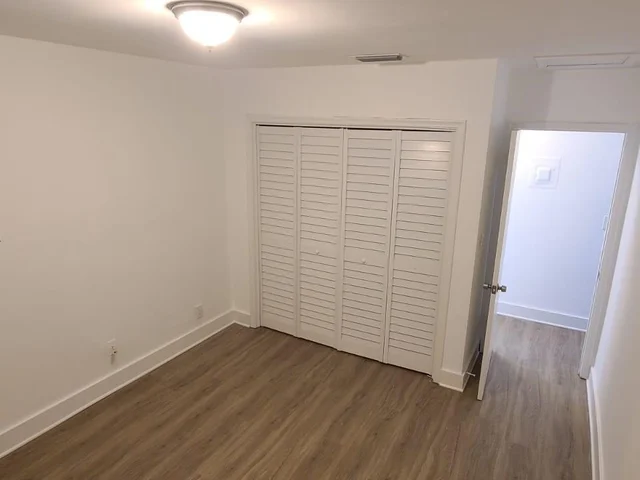 3856 S Cir Dr # 8, Hollywood FL 33021