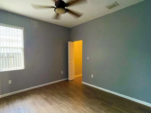 22912 SW 115 ct, Miami FL 33170