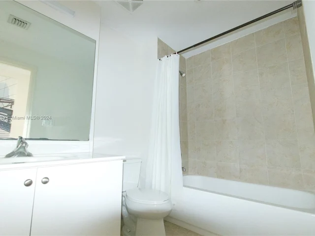 111 E Flagler St # 510, Miami FL 33131