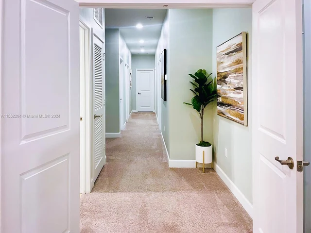 4919 NW 51st Ter, Tamarac FL 33319