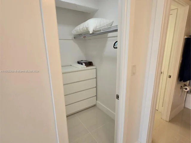 401 Ocean Dr # 1002, Miami Beach FL 33139