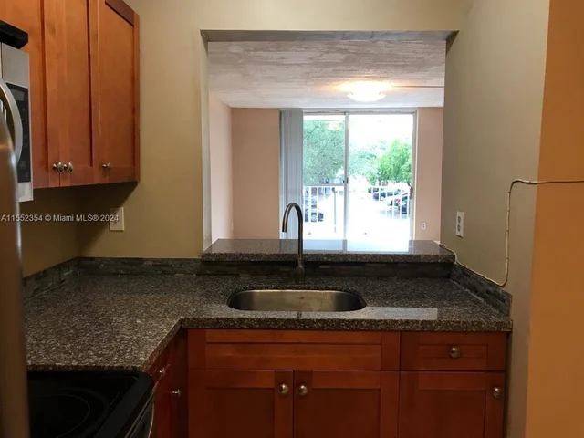 482 NW 165th Street Rd # A204, Miami FL 33169