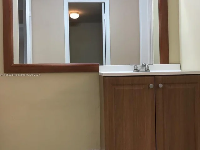 482 NW 165th Street Rd # A204, Miami FL 33169