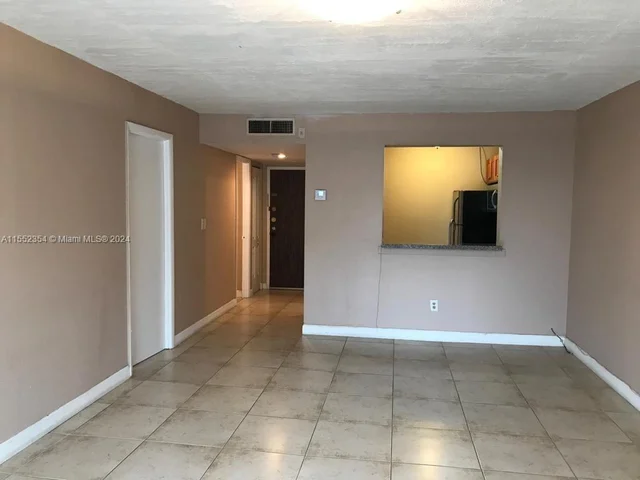 482 NW 165th Street Rd # A204, Miami FL 33169