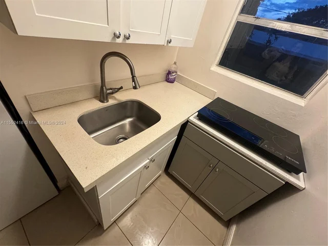 1030 NW 106th St, Miami FL 33150