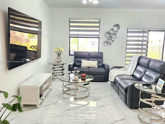 25336 SW 107th Ct, Homestead FL 33032