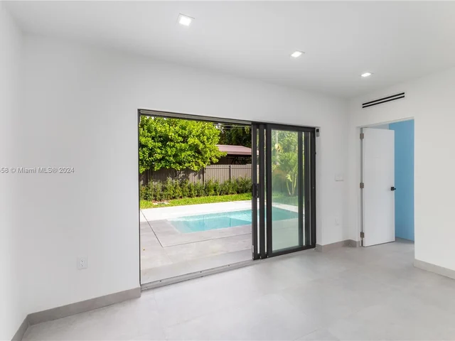 2453 SW 23rd St # 0, Miami FL 33145