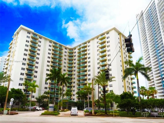 3001 S Ocean Dr # 1041, Hollywood FL 33019