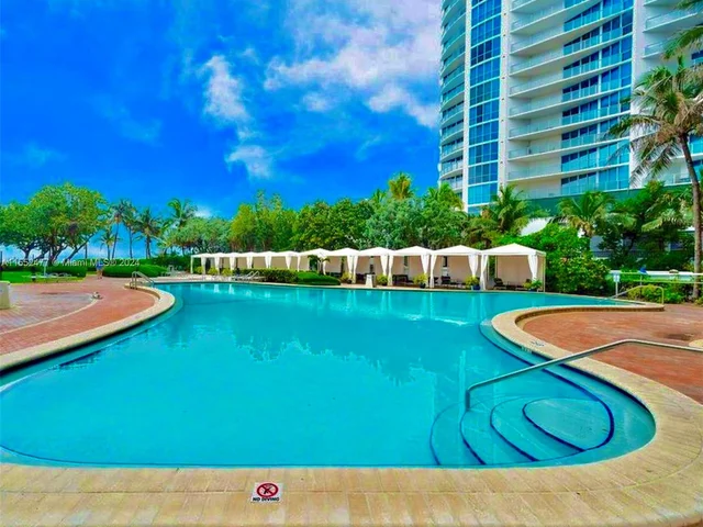 3001 S Ocean Dr # 1041, Hollywood FL 33019