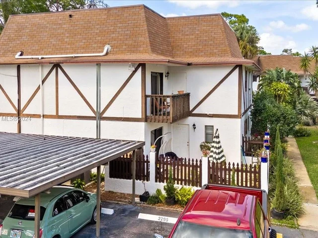 2295 Lena Ln # 2295, West Palm Beach FL 33415