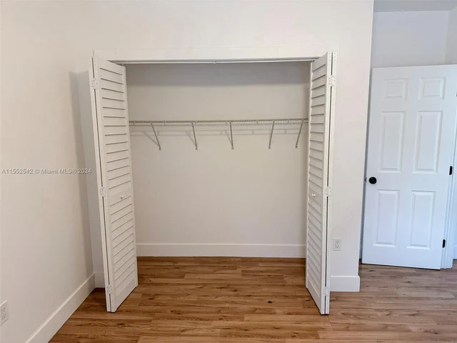 22850 SW 134th Ave # D, Miami FL 33170