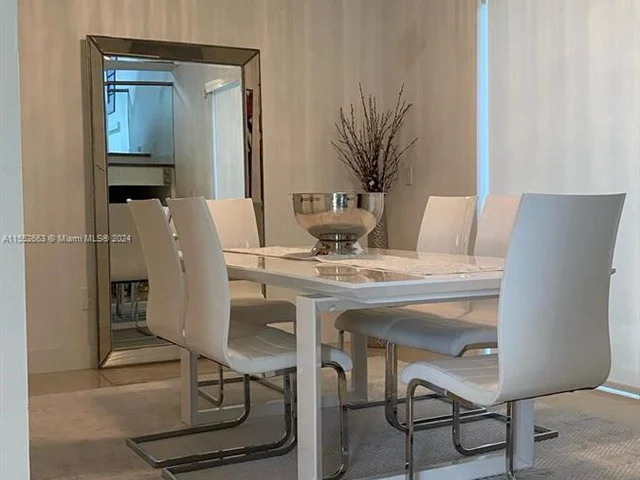 6218 NW 113th Pl, Doral FL 33178