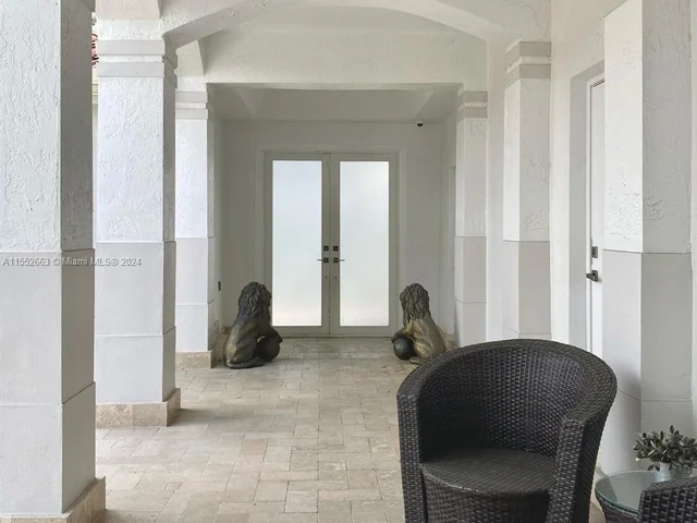 6218 NW 113th Pl, Doral FL 33178