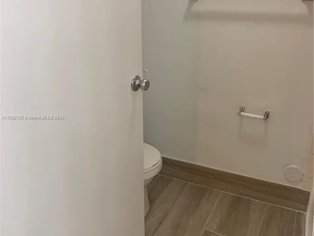 9858 Nob Hill Ln # 9858, Sunrise FL 33351