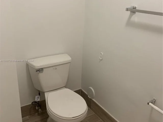 9858 Nob Hill Ln # 9858, Sunrise FL 33351