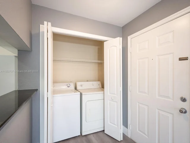 4281 W Mcnab Rd # 28, Pompano Beach FL 33069