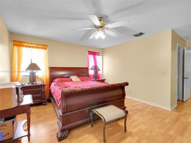 3710 NW 19th St, Coconut Creek FL 33066