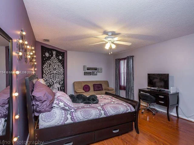 5289 NW 112th Way, Coral Springs FL 33076