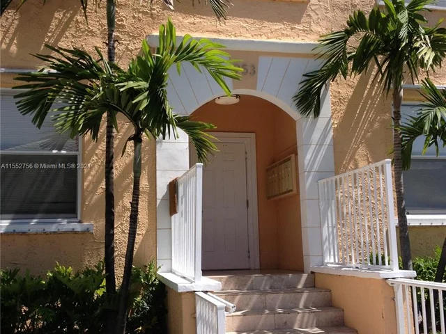 953 SW 10th St # 12, Miami FL 33130