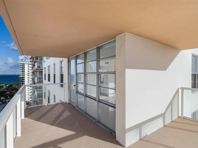 230 174th St # 1912, Sunny Isles Beach FL 33160