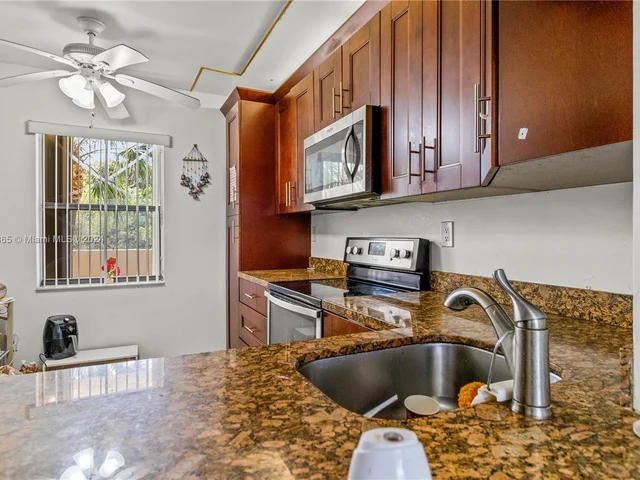 2900 NW 42nd Ave # A302, Coconut Creek FL 33066