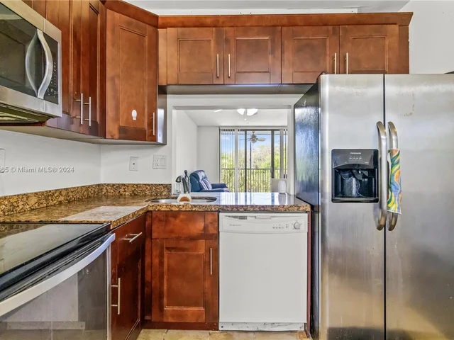 2900 NW 42nd Ave # A302, Coconut Creek FL 33066