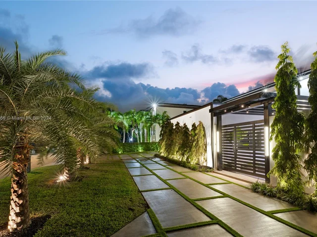 1001 San Pedro Ave, Coral Gables FL 33156