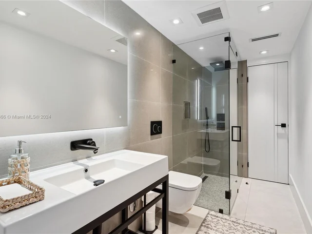 1001 San Pedro Ave, Coral Gables FL 33156