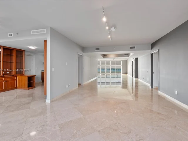 1643 Brickell Ave # 1002, Miami FL 33129