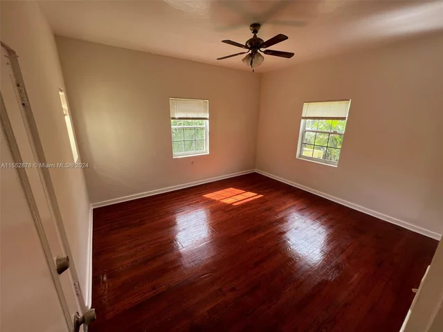 695 NE 81st St # 1, Miami FL 33138