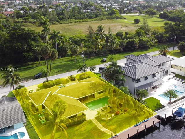 2880 NE 23rd Pl, Pompano Beach FL 33062