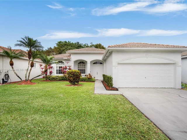 2395 SE 5th Ct, Homestead FL 33033