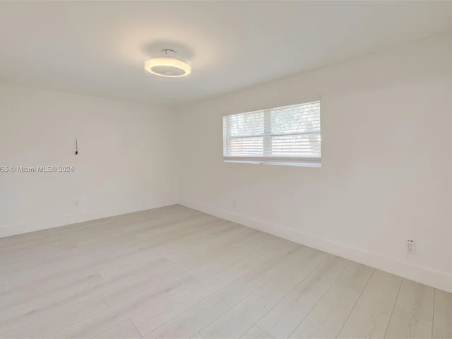 231 NE 22nd St, Pompano Beach FL 33060