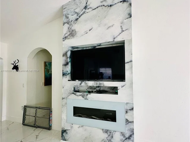 14532 SW 160th Ct, Miami FL 33196