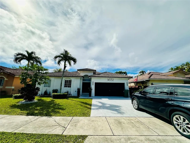14532 SW 160th Ct, Miami FL 33196