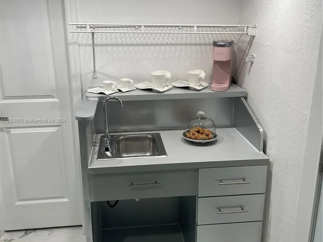 14532 SW 160th Ct, Miami FL 33196