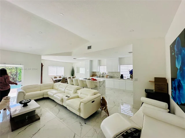 14532 SW 160th Ct, Miami FL 33196